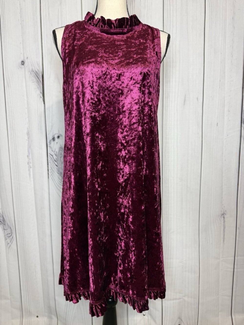 ANNALEE & HOPE Women Size L Shift Velour Dress Sleeveless USA Magenta Mock Neck